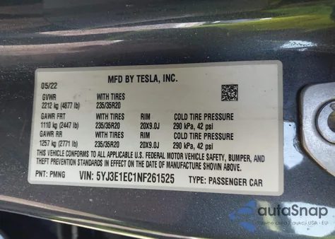 2022 Tesla Model 3 Performance Dual Motor All-Wheel Drive z USA, uszkodzony, nr VIN 5YJ3E1EC1NF261525